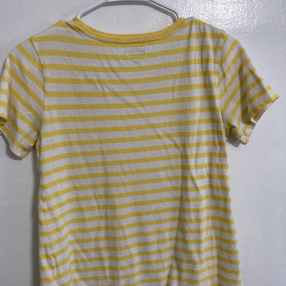 Old navy cute yellow and white striped tee size small - Picture 6 of 7